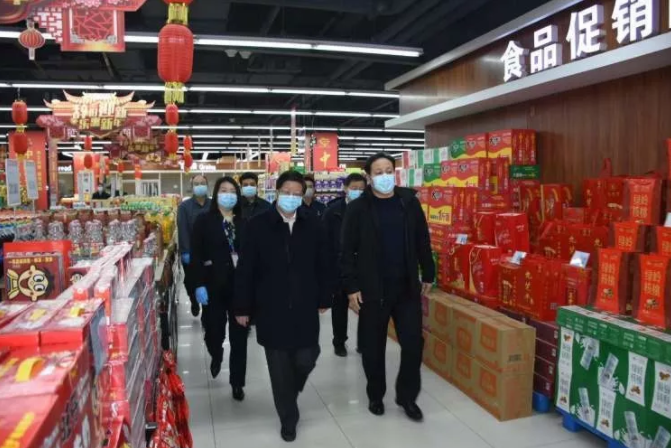 錢三雄在臨城縣調(diào)研檢查復(fù)工復(fù)產(chǎn)復(fù)市和疫情防控工作時(shí)強(qiáng)調(diào) 堅(jiān)持寓防控于常態(tài)化運(yùn)行之中 確保“兩手都硬、兩戰(zhàn)都勝”